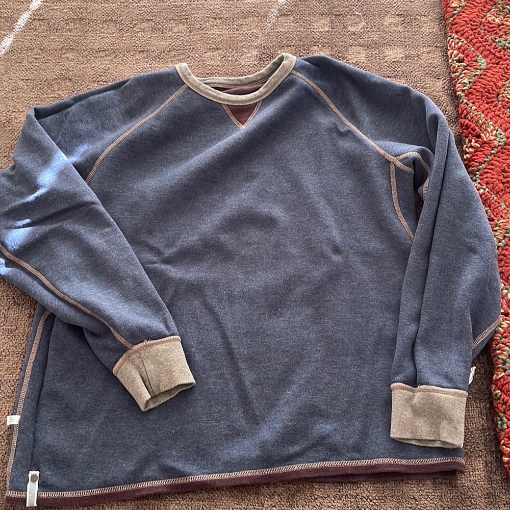 Tommy Bahama mens long sleeve reversible tee shirt.